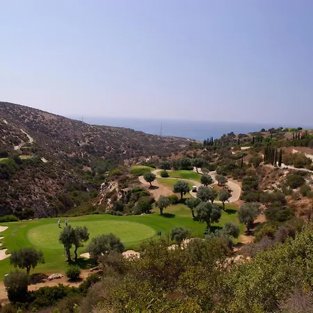 Vila Beautiful Junior Gz01, Next To Communal Pool, Aphrodite Hills