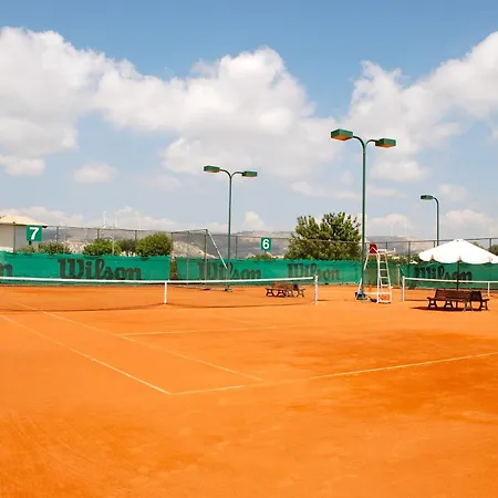 Villa Beautiful Junior Gz01, Next To Communal Pool, Aphrodite Hills *