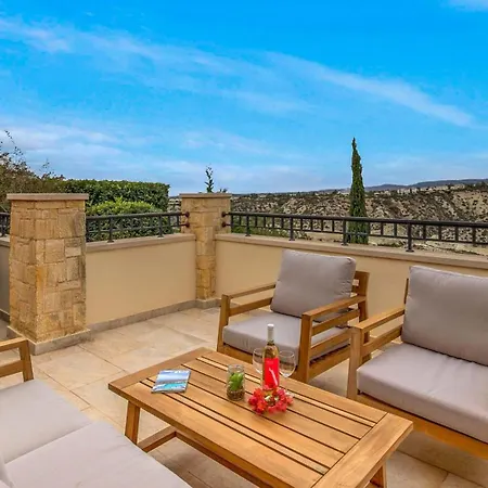 Beautiful Junior Gz01, Next To Communal Pool, Aphrodite Hills * Kouklia