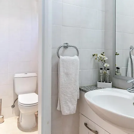 Beautiful Junior Gz01, Next To Communal Pool, Aphrodite Hills * Kouklia