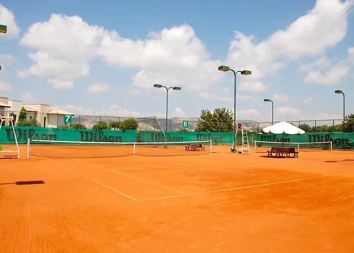 ヴィラ Beautiful Junior Gz01, Next To Communal Pool, Aphrodite Hills *