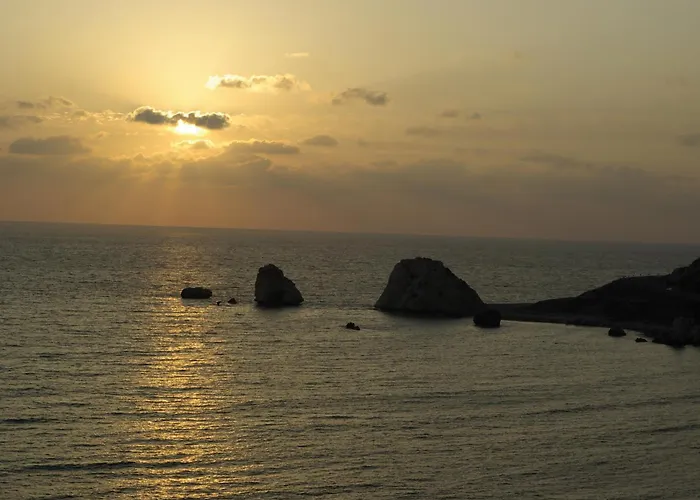 Beautiful Junior Gz01, Next To Communal Pool, Aphrodite Hills ヴィラ