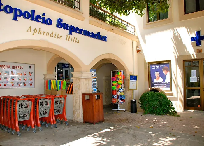 Beautiful Junior Gz01, Next To Communal Pool, Aphrodite Hills ヴィラ *