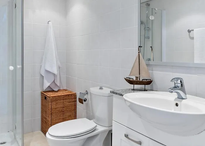 Beautiful Junior Gz01, Next To Communal Pool, Aphrodite Hills * クークリア