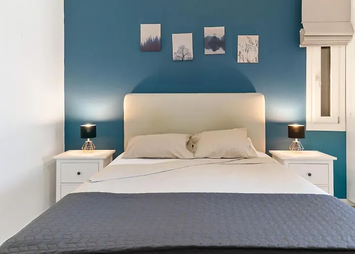 Beautiful Junior Gz01, Next To Communal Pool, Aphrodite Hills *