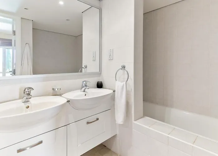 ヴィラ Beautiful Junior Gz01, Next To Communal Pool, Aphrodite Hills クークリア