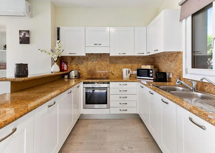 Beautiful Junior Gz01, Next To Communal Pool, Aphrodite Hills